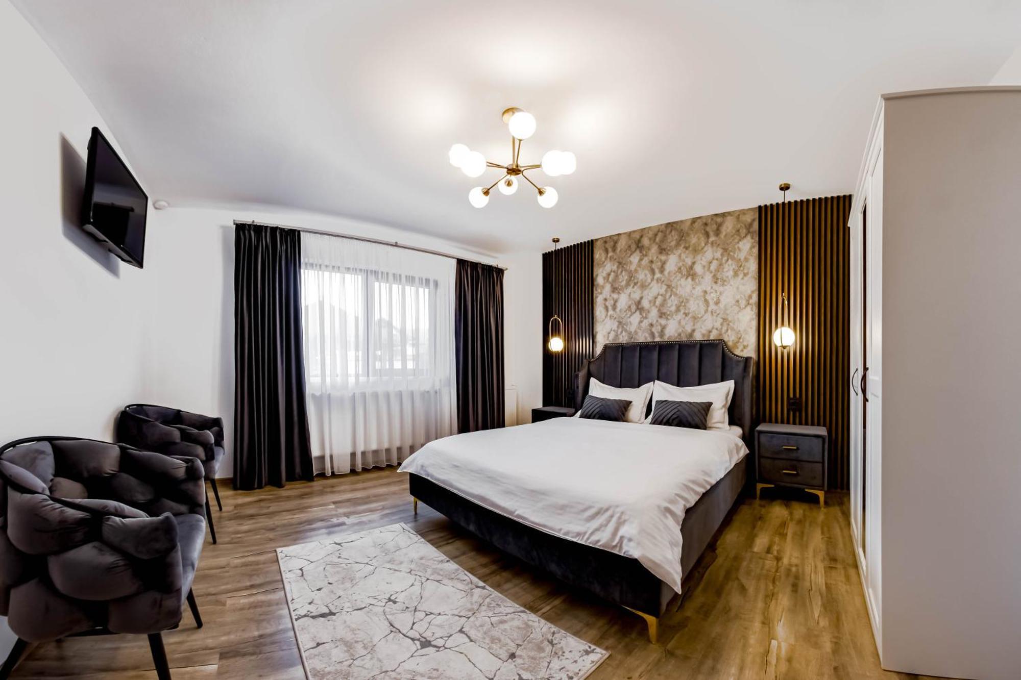 Pensiunea Adrian Novaci-Străini Extérieur photo